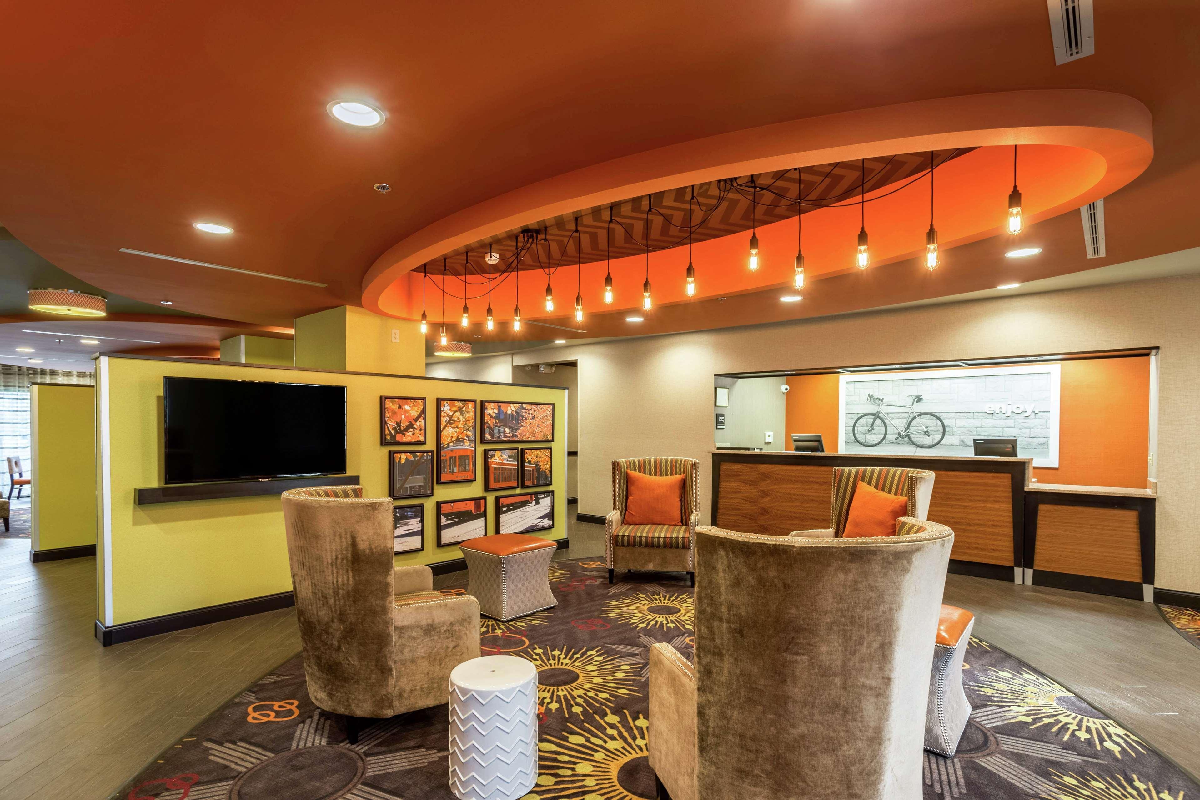 Hampton Inn Clinton Exterior foto