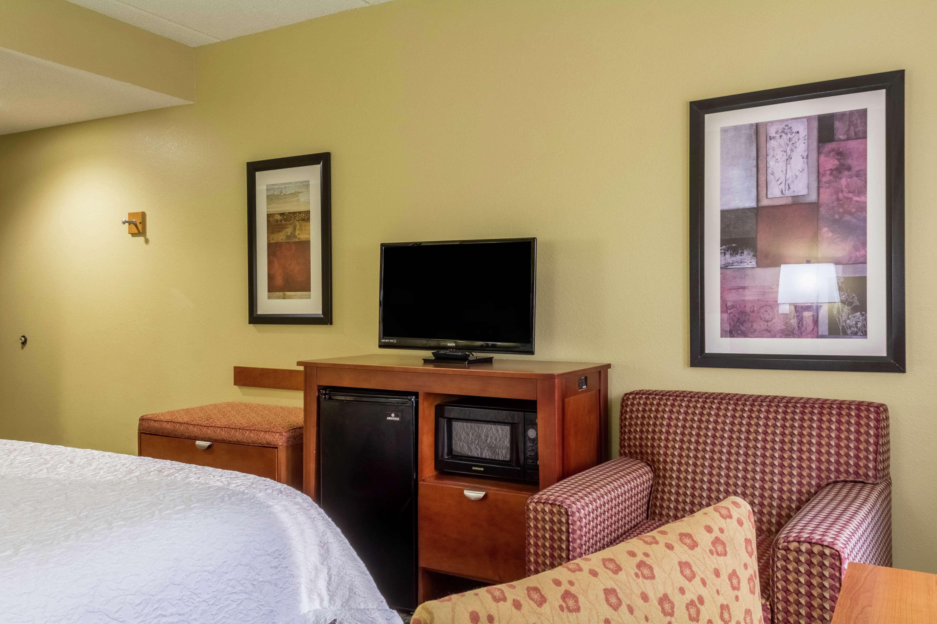 Hampton Inn Clinton Exterior foto