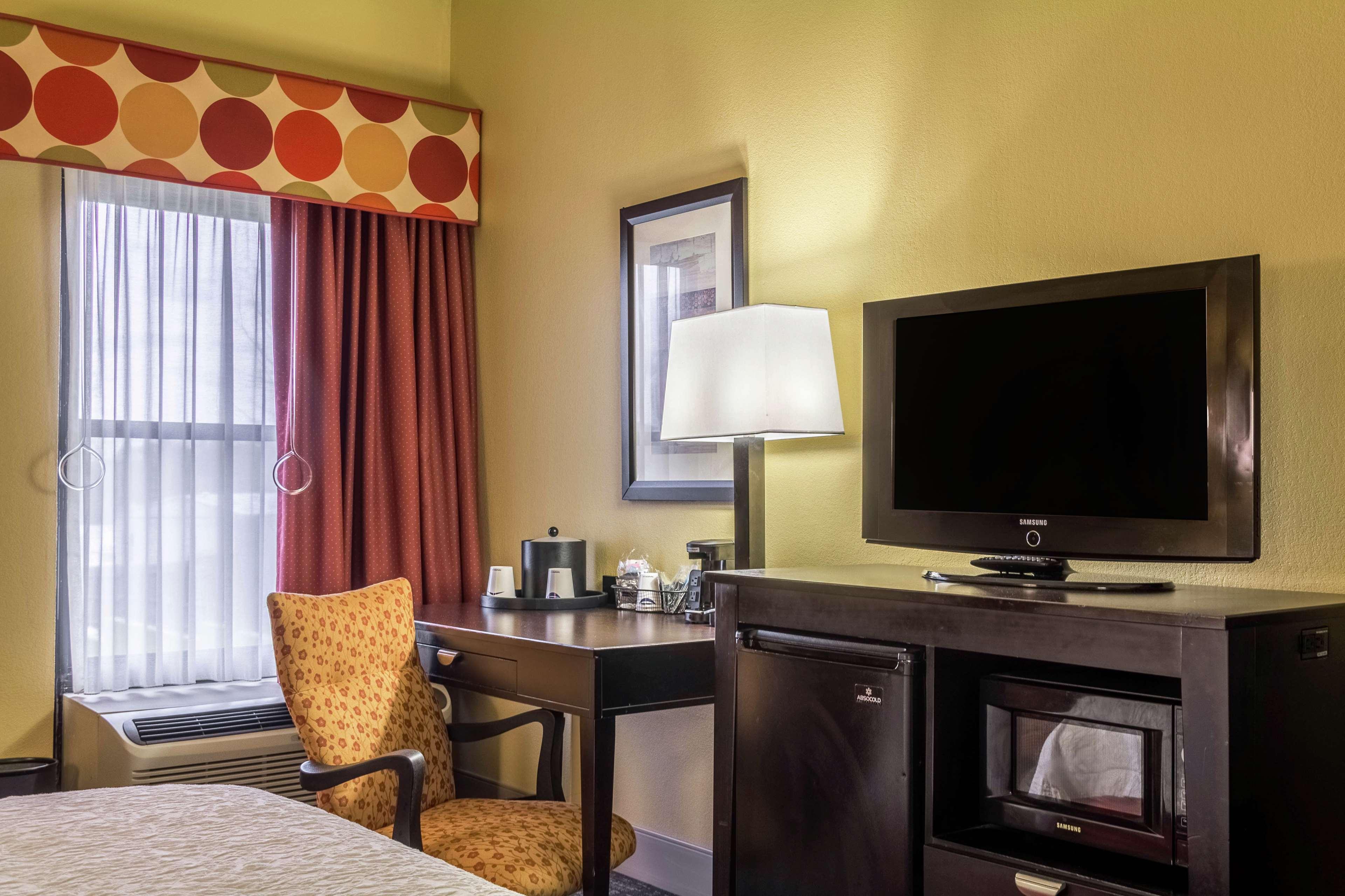 Hampton Inn Clinton Exterior foto