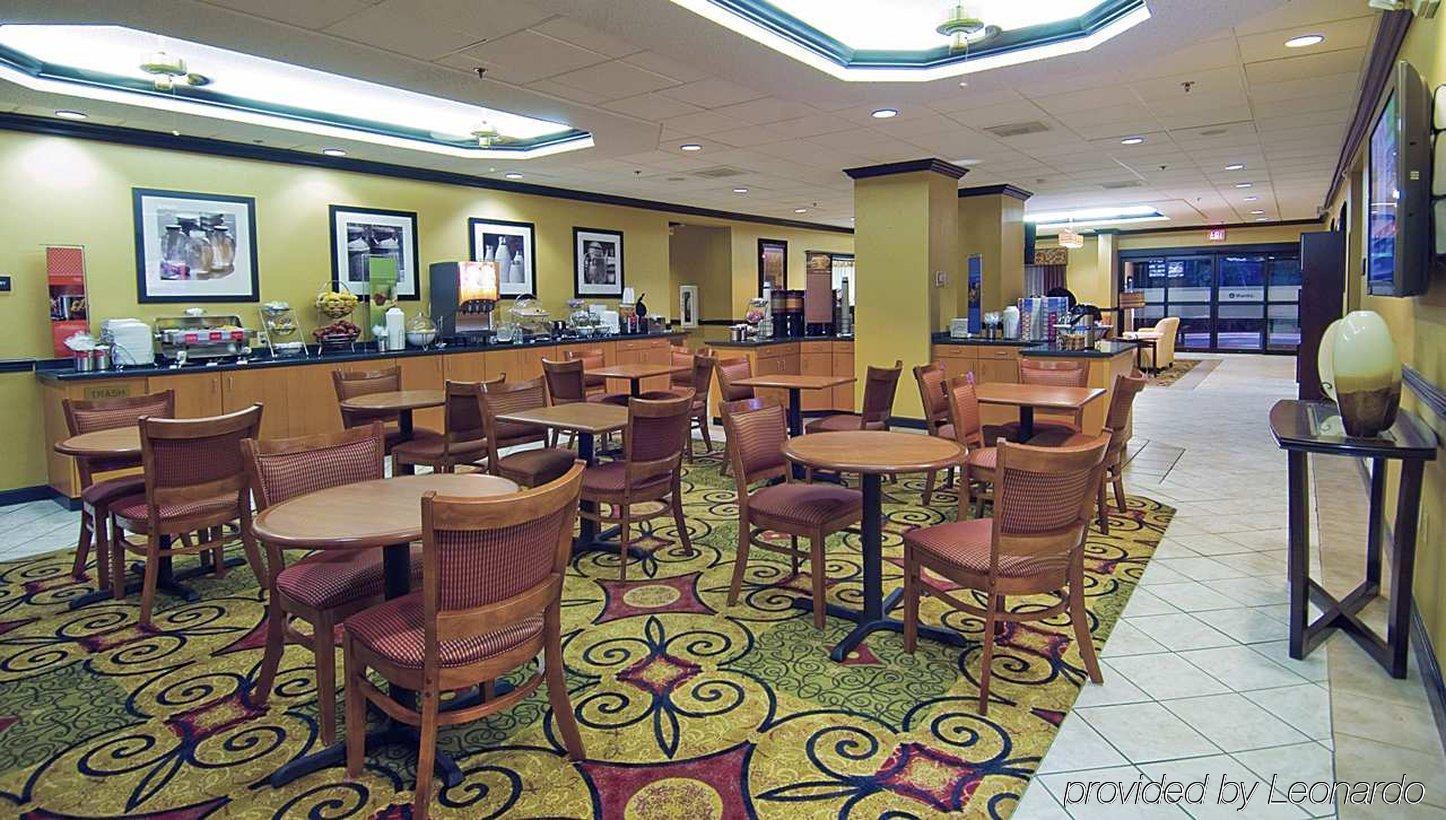 Hampton Inn Clinton Exterior foto